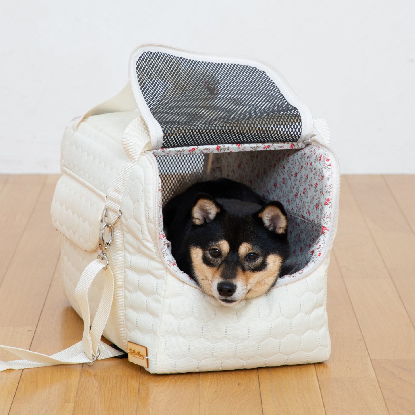 ペット トラベル キャリー 犬 北欧 リトアニア Muffin & Berry ホワイト